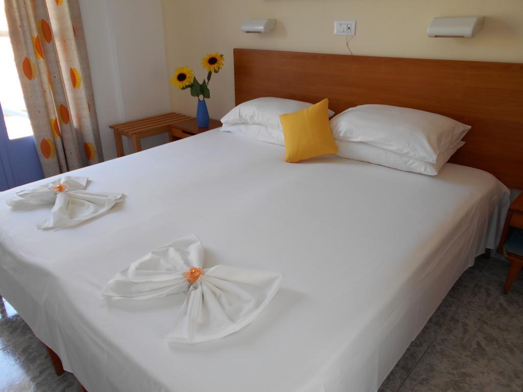 Florida Hotel & Apartments - Adults Only Rhodes City Room photo